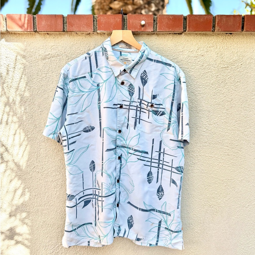 Quiksilver Waterman Collection Men's Light Blue and Navy Patterned Shirt
